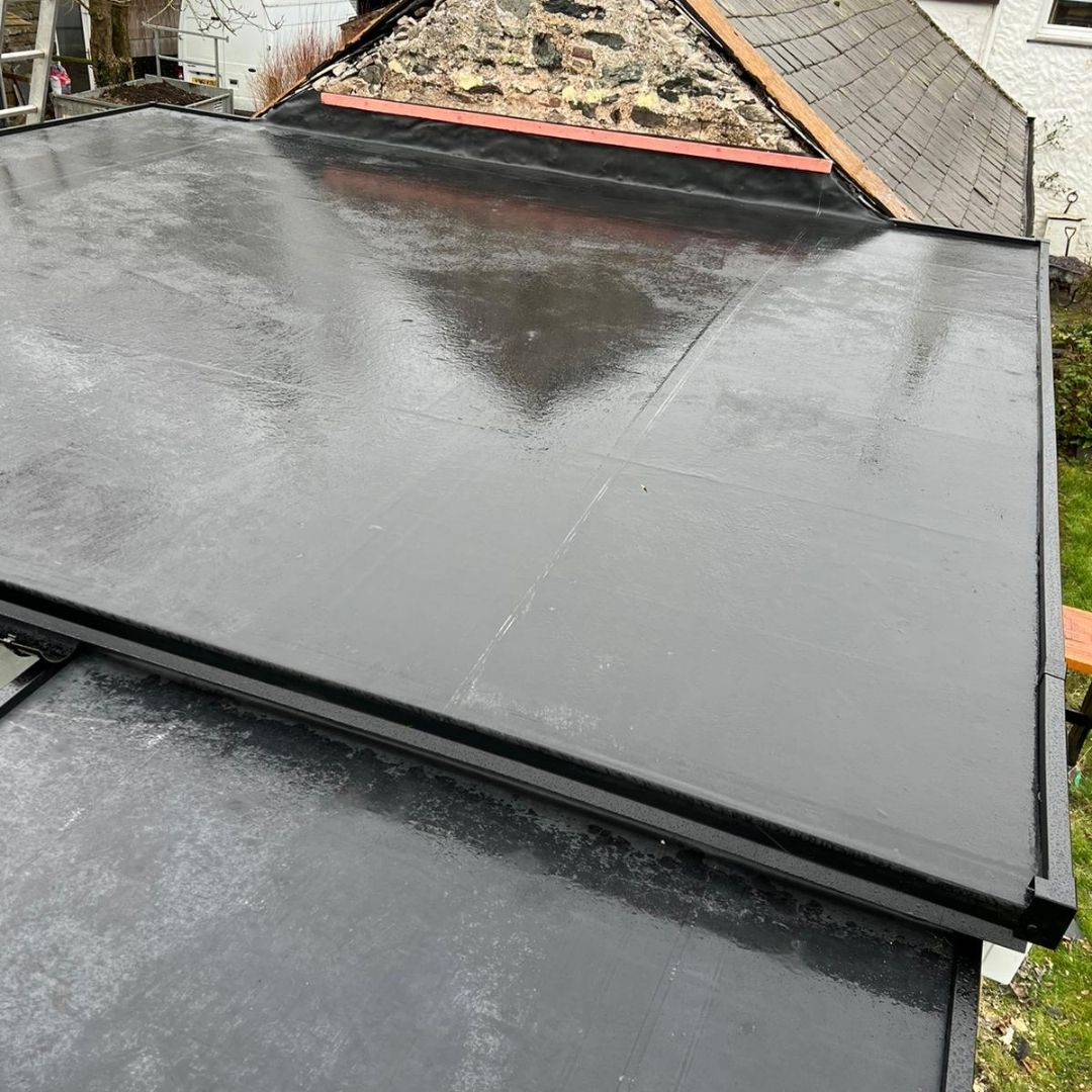Flat Roof vs. Pitched Roof: Which is Best for Your Property?